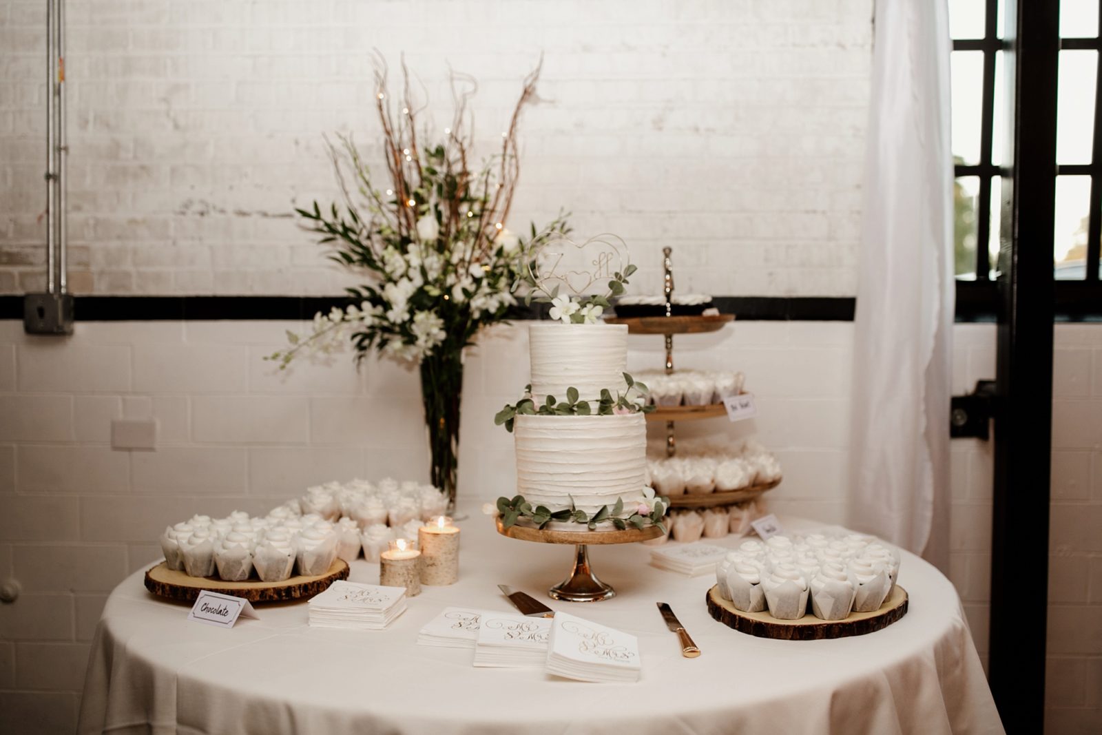 The Brick South Bend Wedding by Meg Thompson Photography